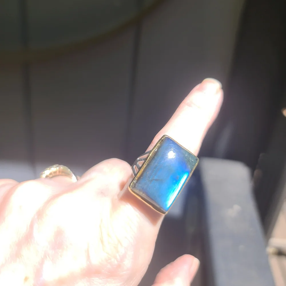 SOLD! Laboradite 13k square pillow sterling & gold ring sz 8.5 - Picture 4 of 9